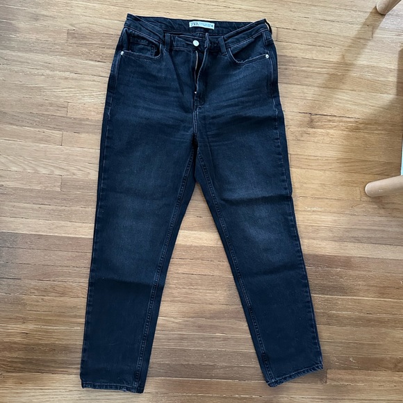 ZARA High Rise Straight Leg Jeans - Picture 3 of 4